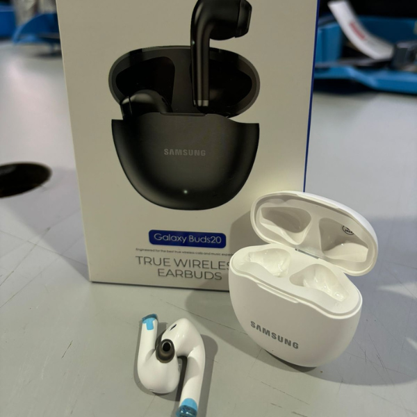 Earbuds 2.0™ Audífonos Galaxy Calidad Premium (iOS/Android)